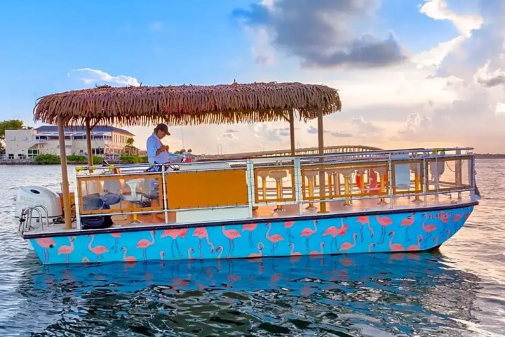 Private marine head bathroom on 30′ Tiki – Miami