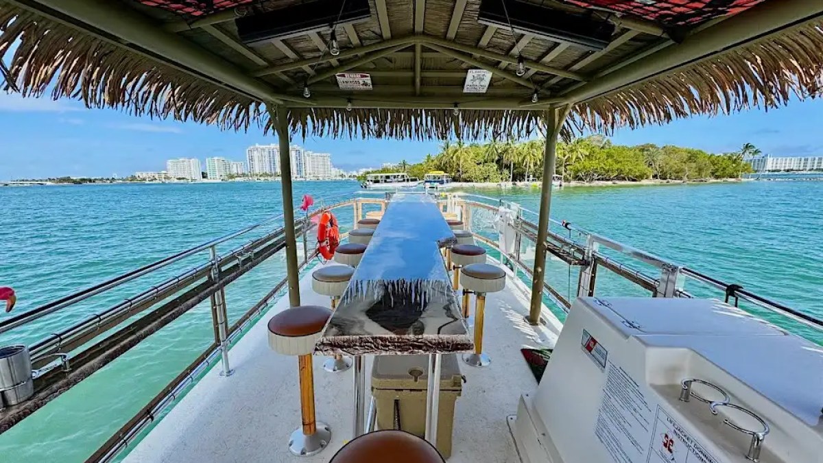 Wet bar inside cabin on 30′ Tiki – Miami