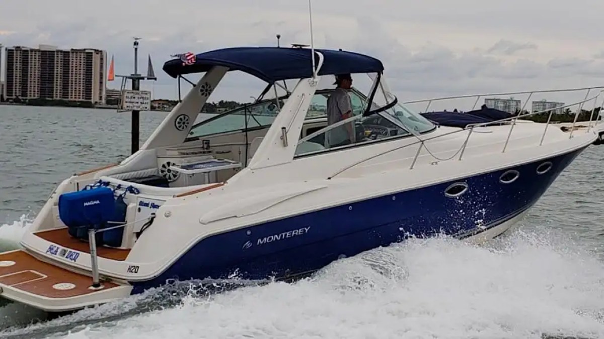 High side drone pass of 36′ Monterey Miami Beach