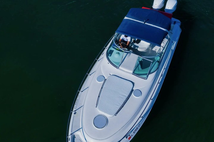 Cruising shot of 37′ Monterey Miami