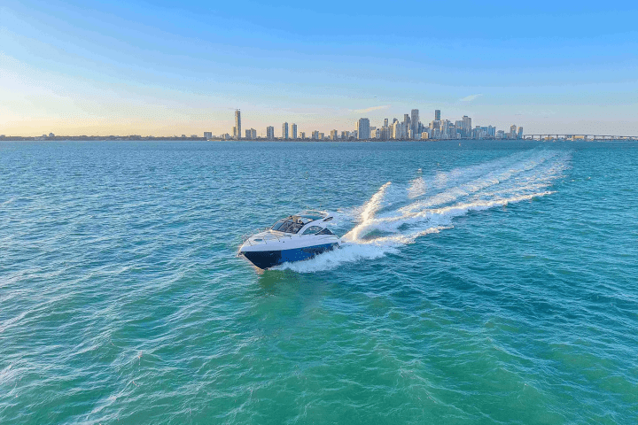 Top-down drone bow view on 40′ Schaefer Miami