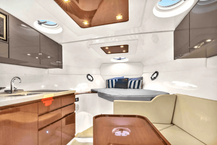 Cabin salon on 40′ Schaefer Miami