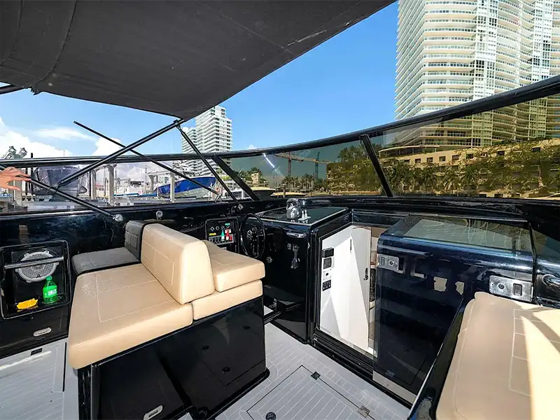 Cockpit social seating on 40′ VanDutch Miami Beach
