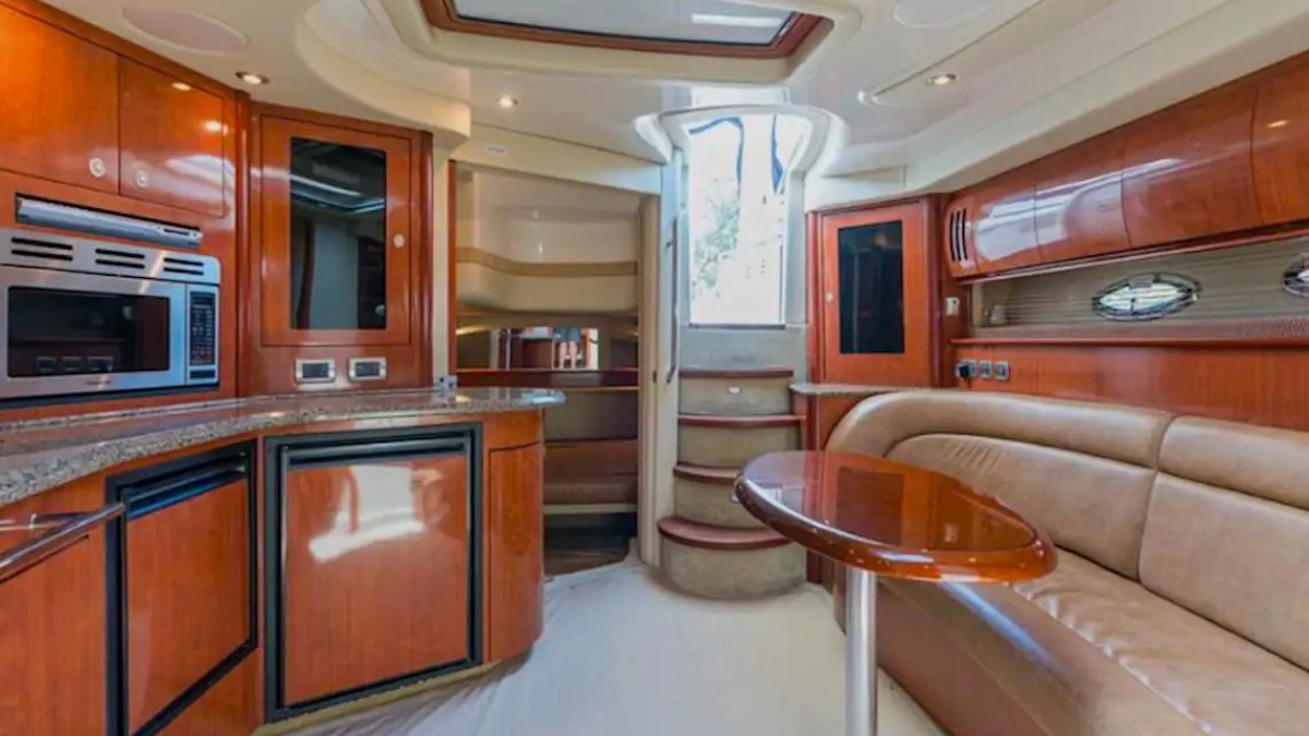 Dining table in cabin on 42′ Sea Ray Miami