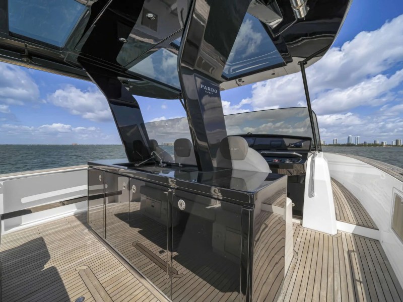 Sunset cruising shot with skyline silhouette