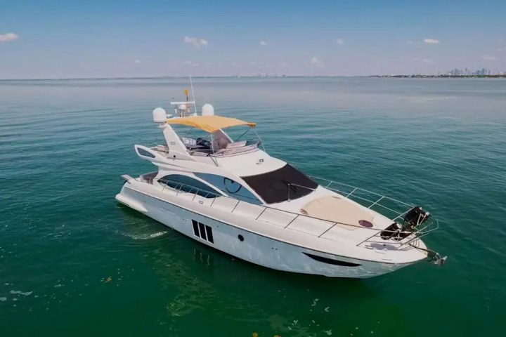 50ft Azimut yacht Miami aerial overhead view