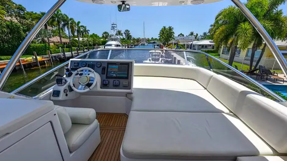 50ft Azimut yacht Miami exterior helm station