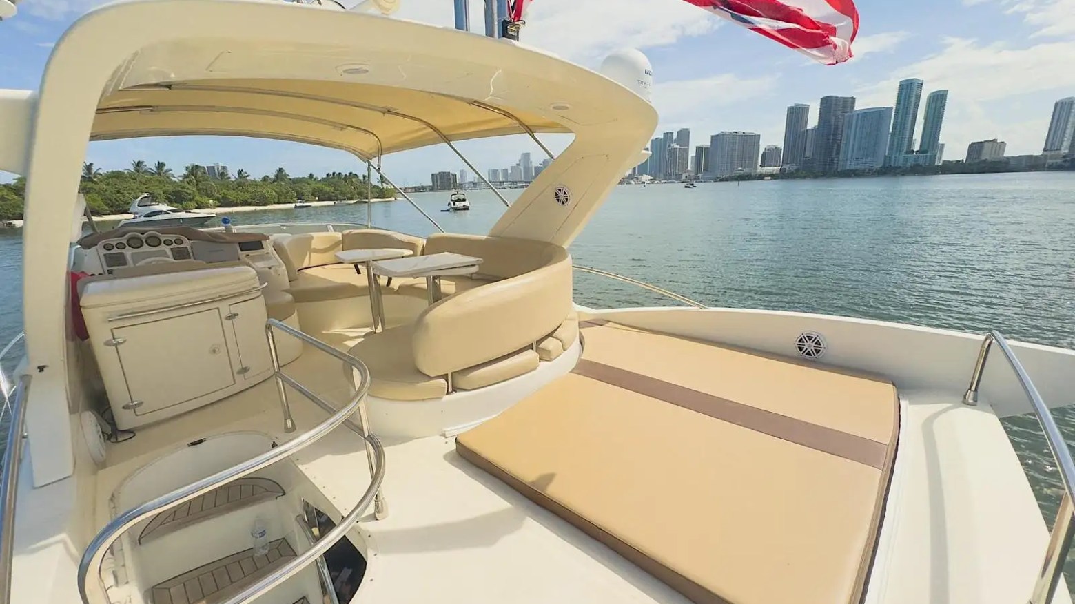 Flybridge lounge of 53′ Azimut underway