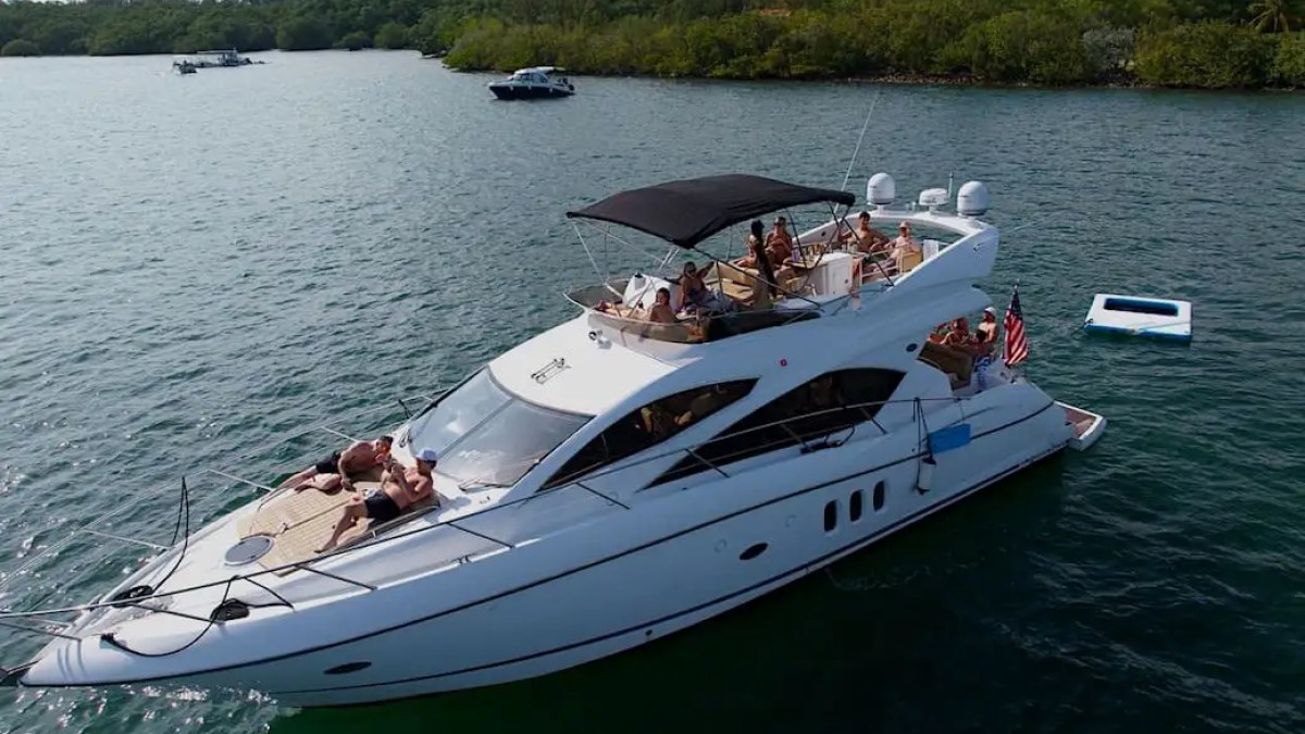Aerial drone shot of 60′ Sunseeker Miami