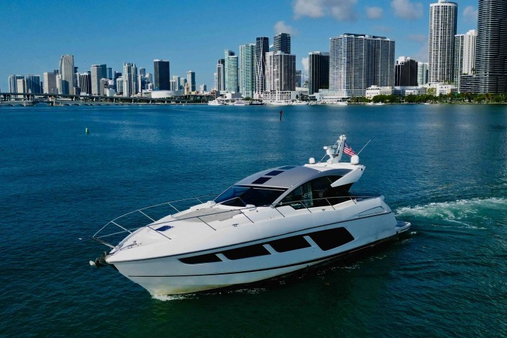 60ft Sunseeker yacht Miami exterior side profile