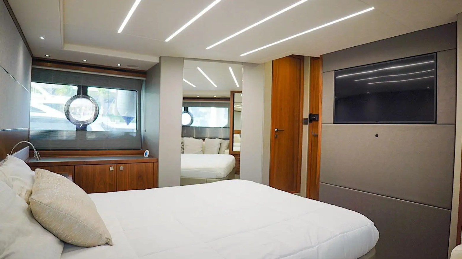 60ft Sunseeker yacht Miami master stateroom bed