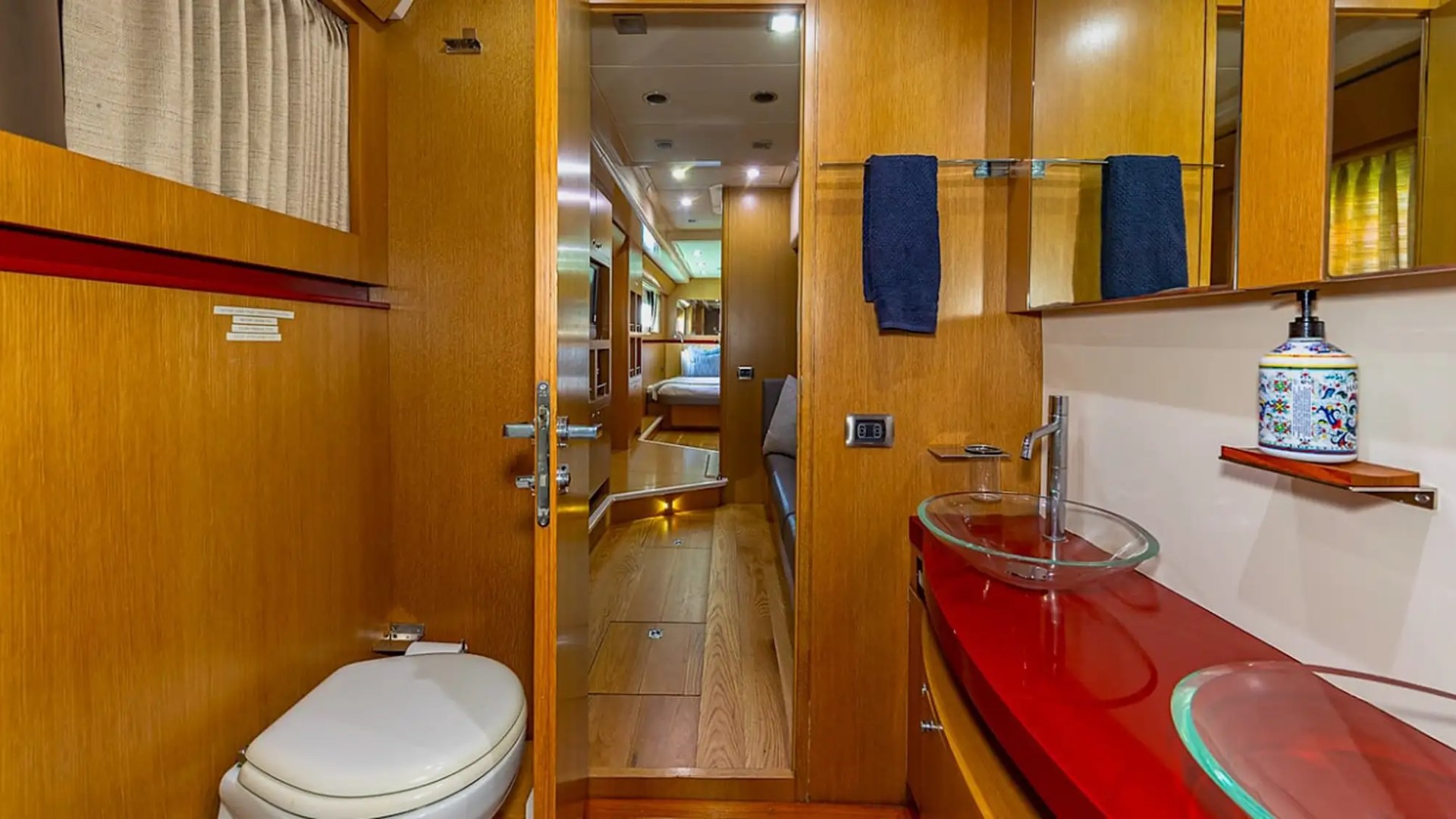 Bathroom vanity on 62′ Powercat Miami