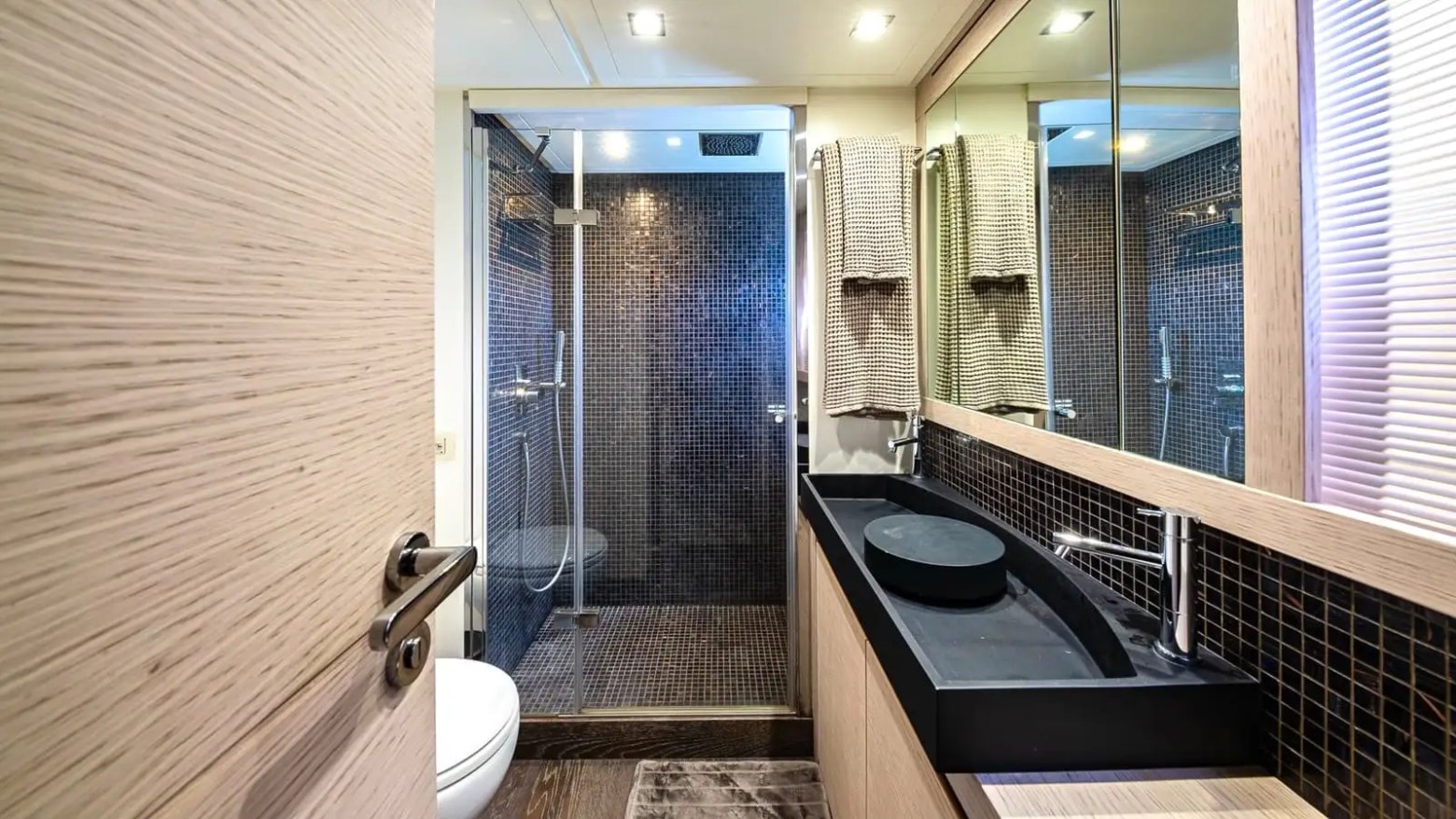 Yacht bathroom vanity on 65′ Pershing Miami
