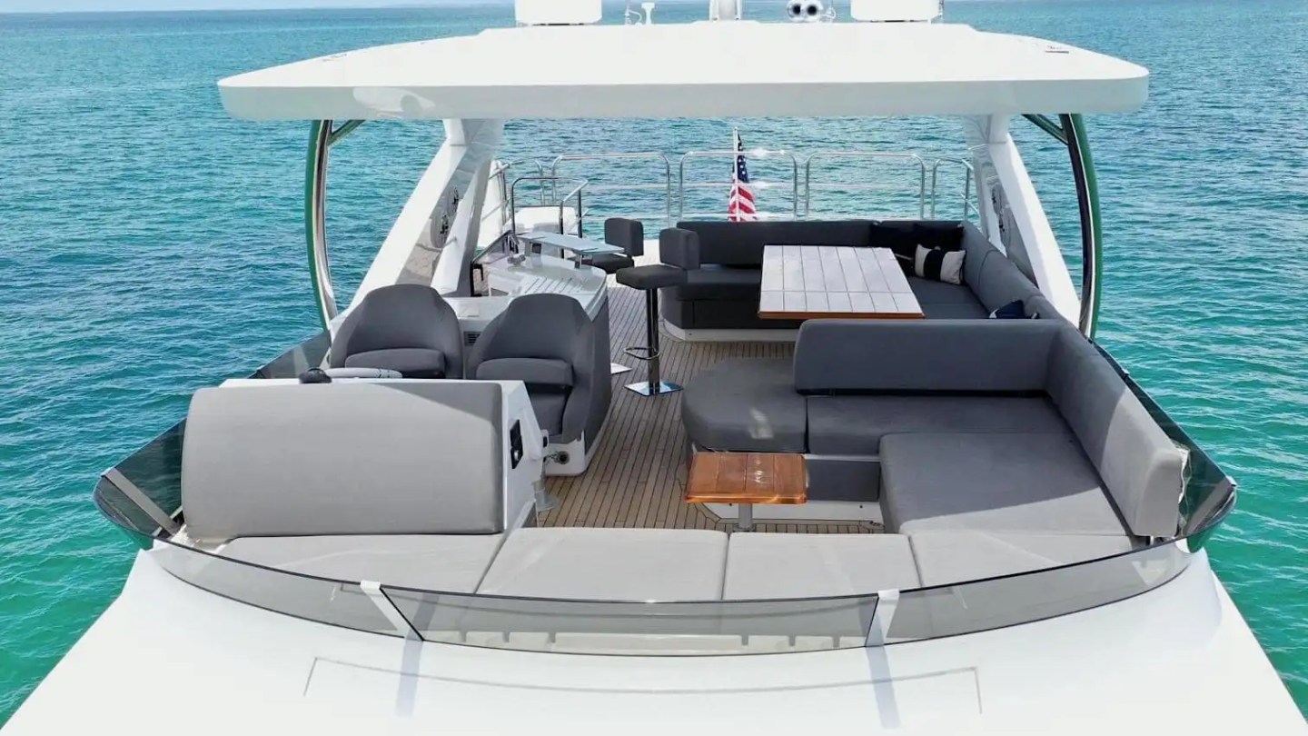 78' Sunseeker yacht charter flybridge lounge seating Miami Beach ocean view