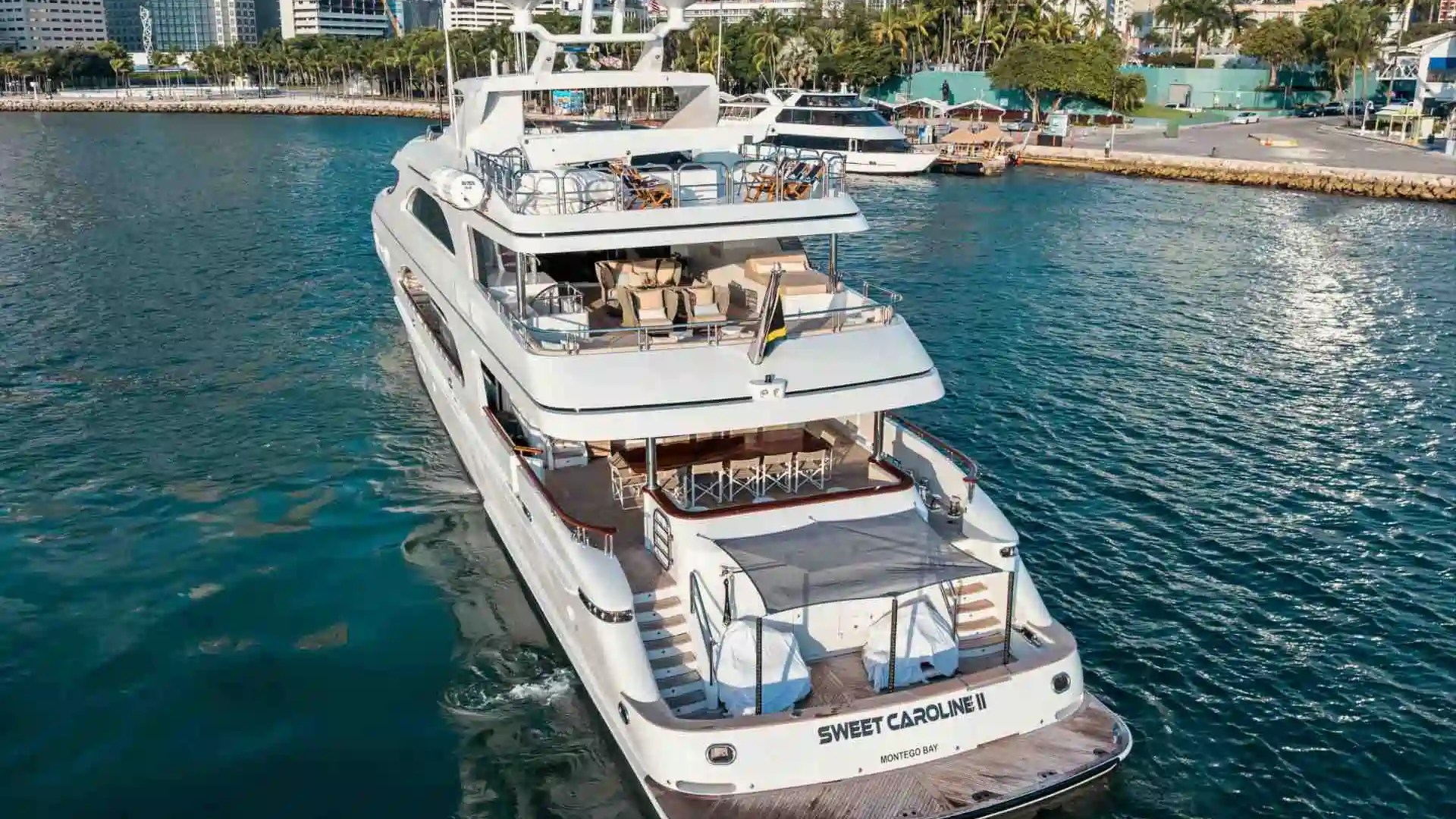 Aerial top-down of 166′ Trinity Miami