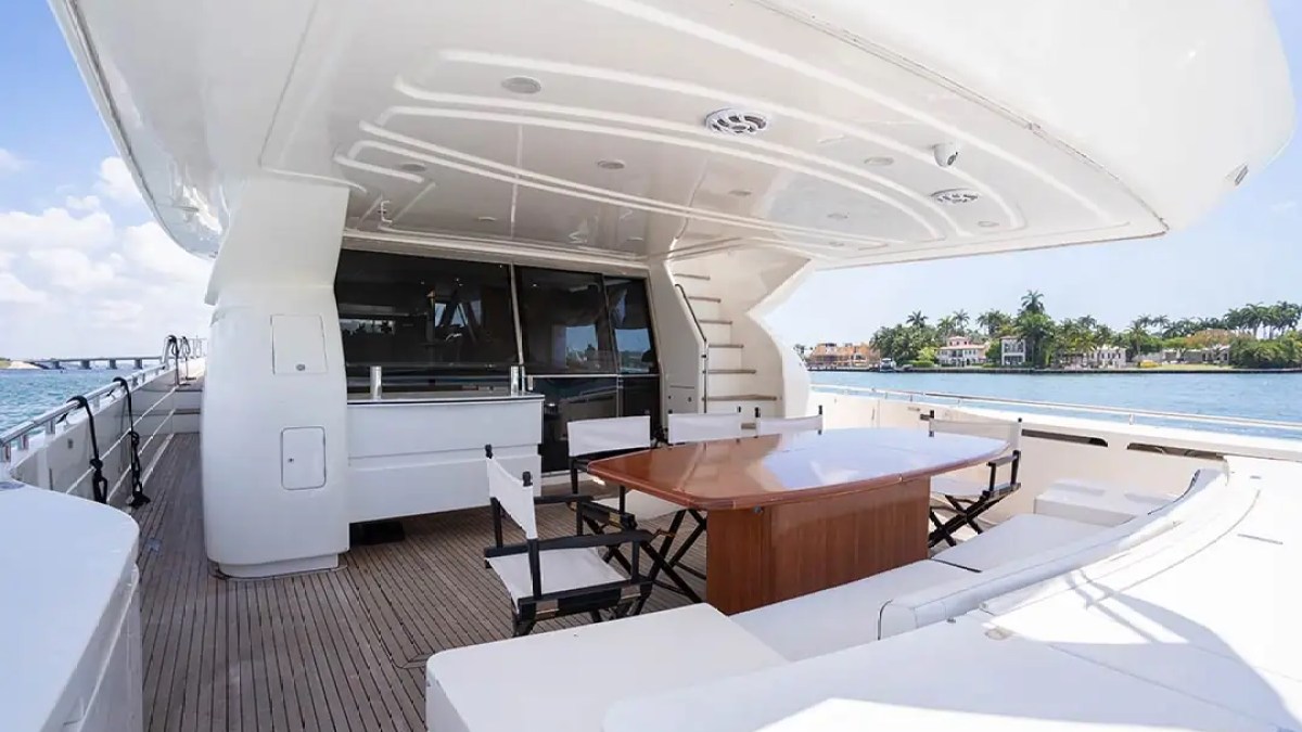 78' Ferretti yacht charter aft deck dining area Miami Beach in Biscayne Bay