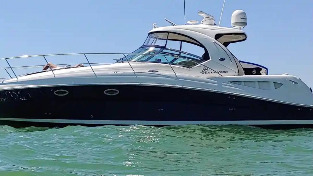 41' SeaRay - Boat Rental in Naples, Florida