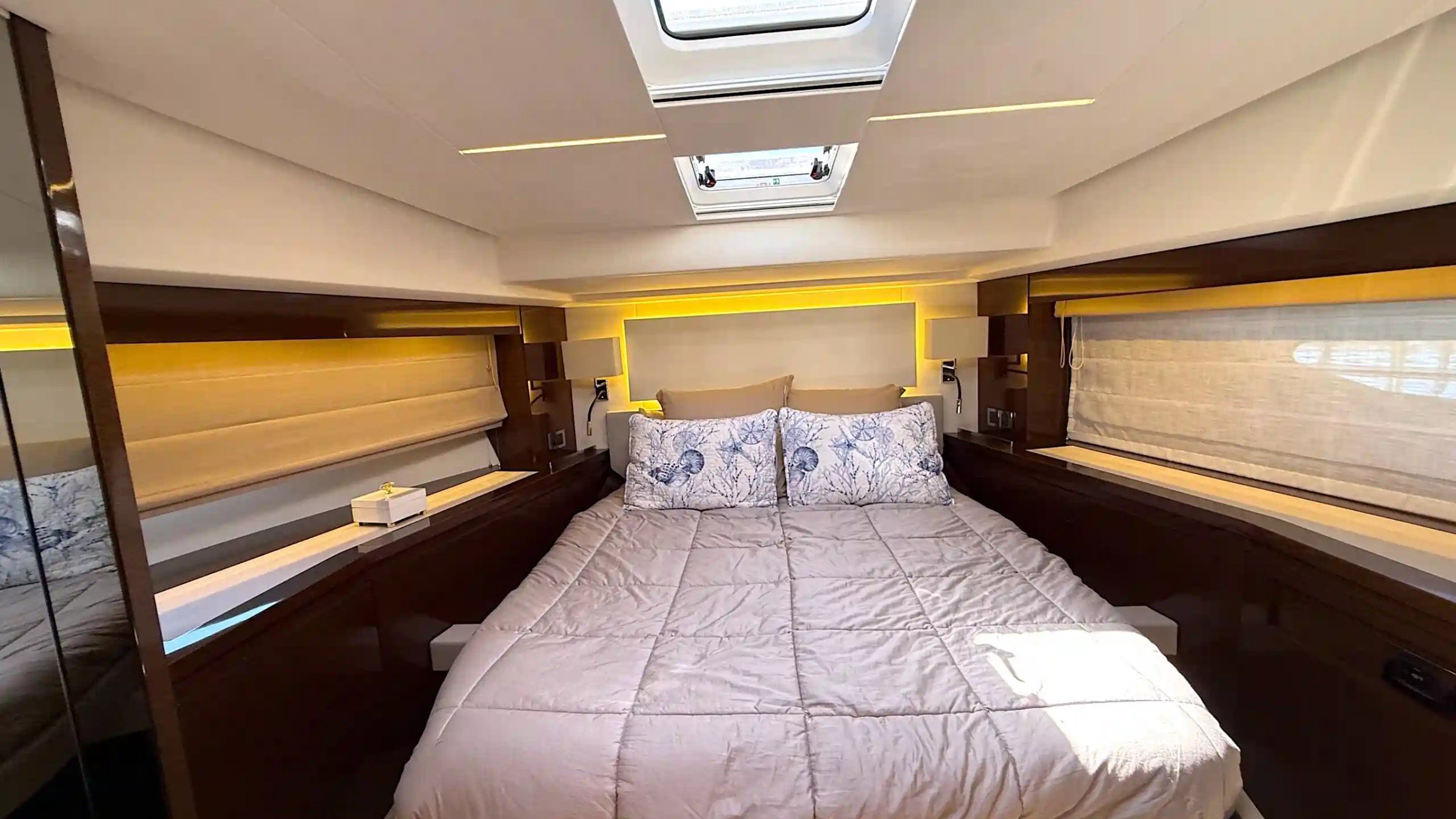 59' Azimut yacht charter guest stateroom Miami Beach yacht rental