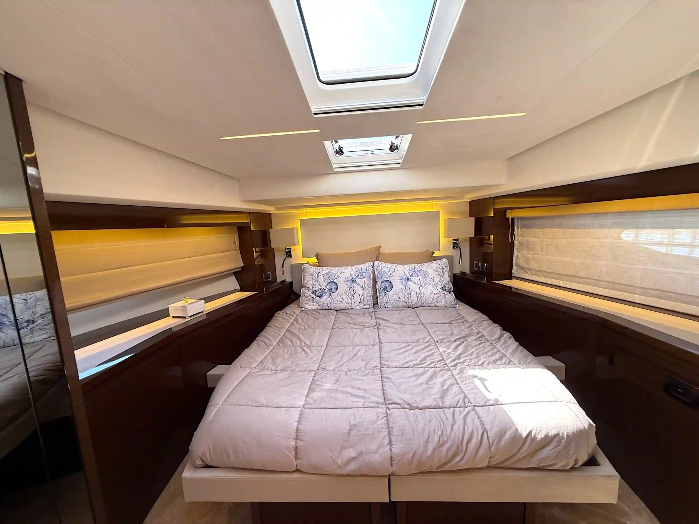 59' Azimut yacht charter guest stateroom Miami Beach yacht rental