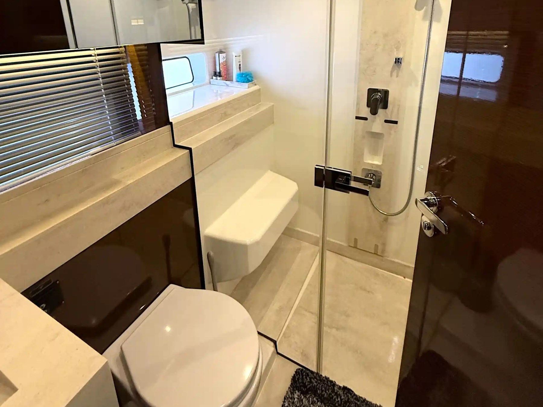 59' Azimut yacht charter shower bathroom Anna Maria yacht rental