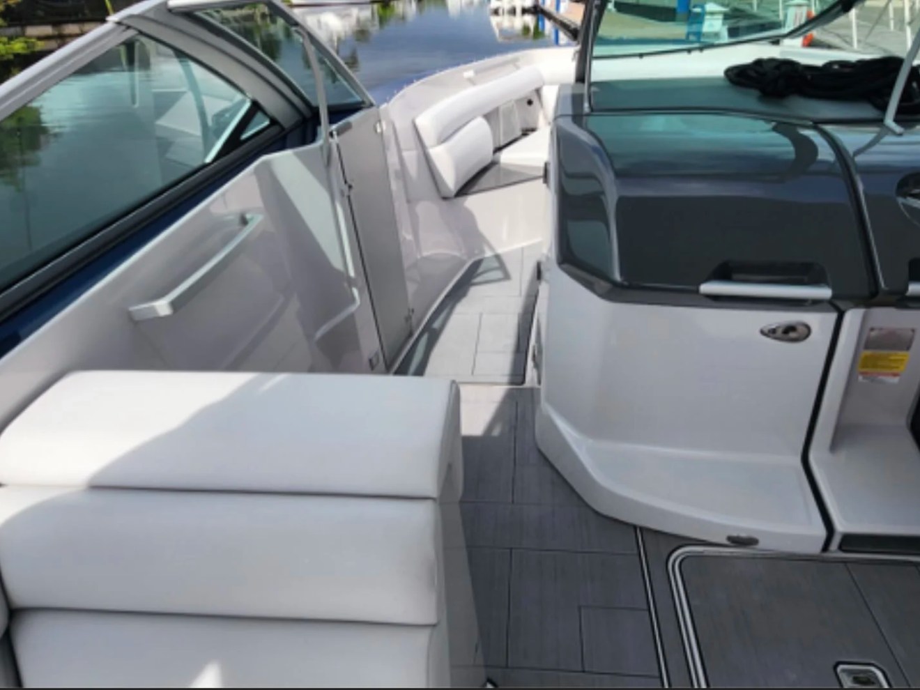 32' Aviara Yacht Charter walkthrough from cockpit to bow seating in Fort Myers.