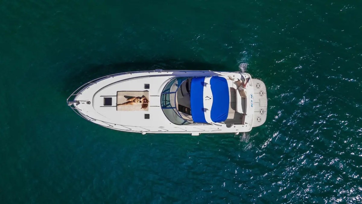 45' SeaRay Boat Rental top-down aerial drone view cruising Miami waters.