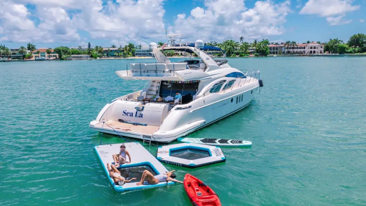 65' Azimut Yacht Charter in Miami with Magic Carpet, kayak & paddleboard on Biscayne Bay.