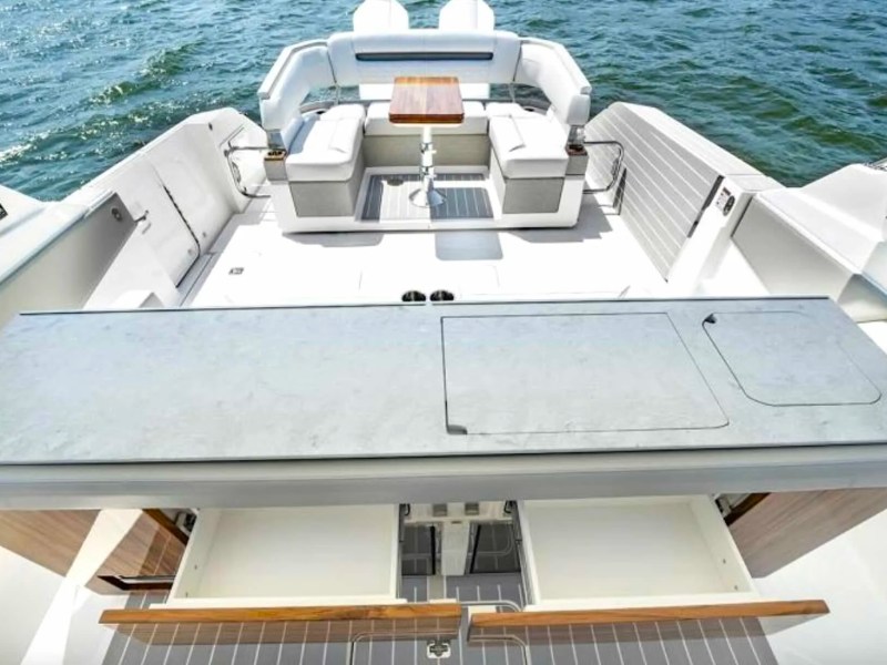41' Tiara Boat Rental featuring spacious aft cockpit lounge and outdoor entertaining area in Riviera Beach.
